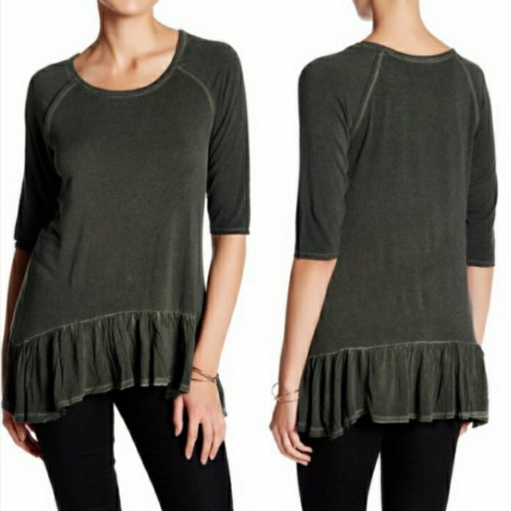 DANTELLE  Peplum Top